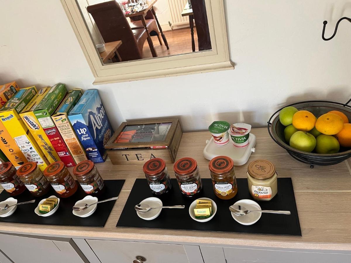 Brewery Farm House Bed & Breakfast Swindon Luaran gambar